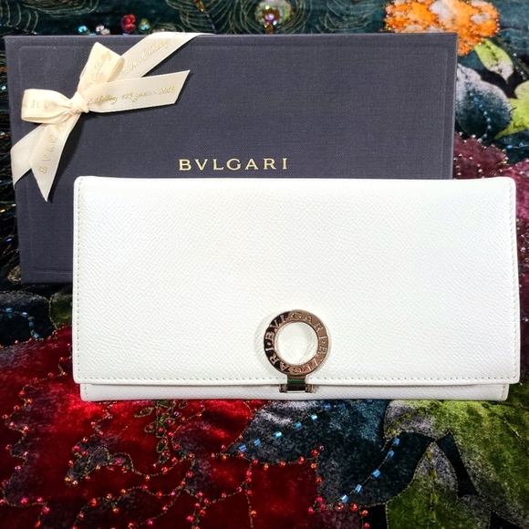 BVLGARI Handbags - EUC Bvlgari Anniversary Collection Wallet